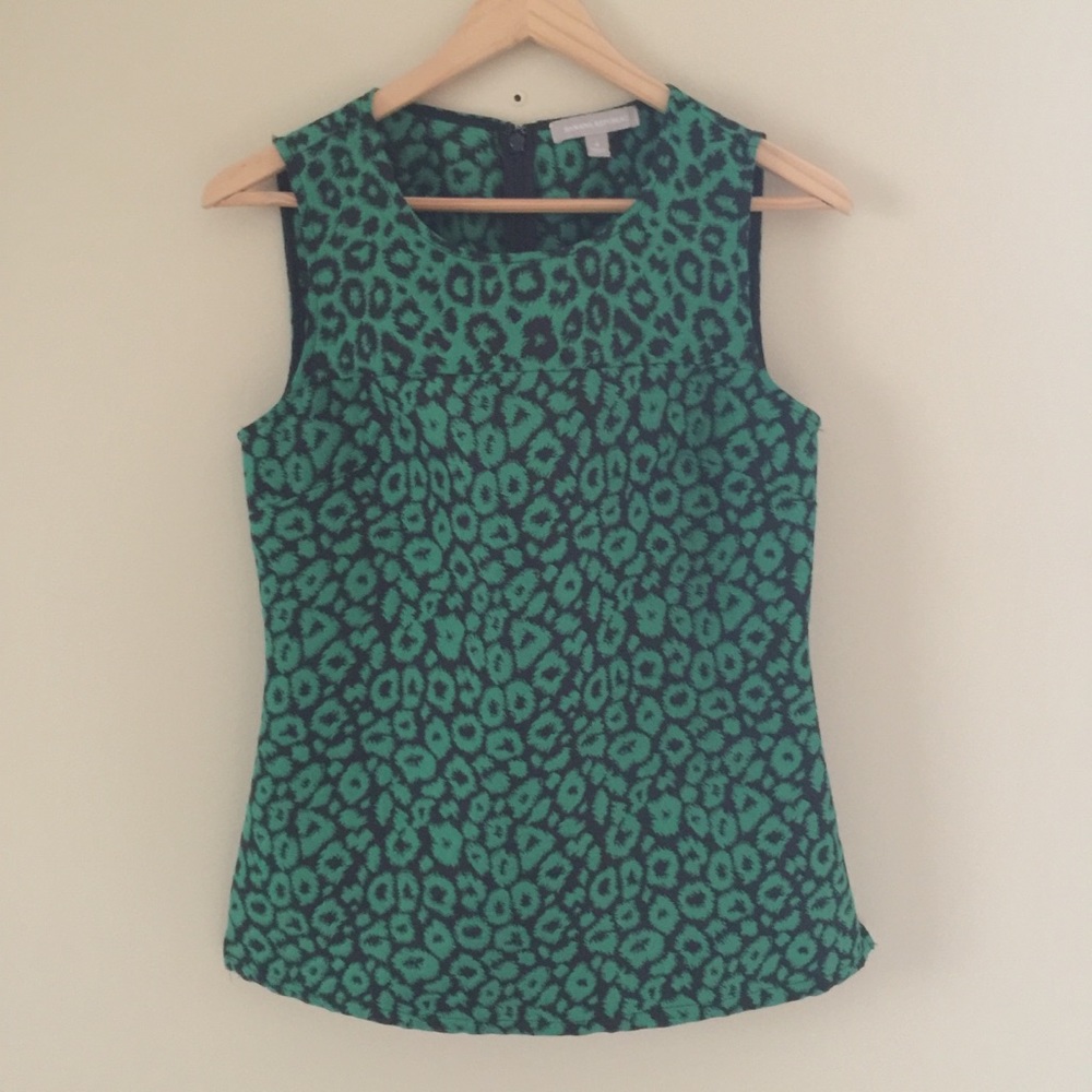 Banana Republic Green Leopard Jaquard Top